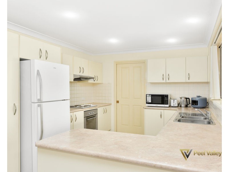 18 Warburton Drive Westdale, Tamworth NSW 2340