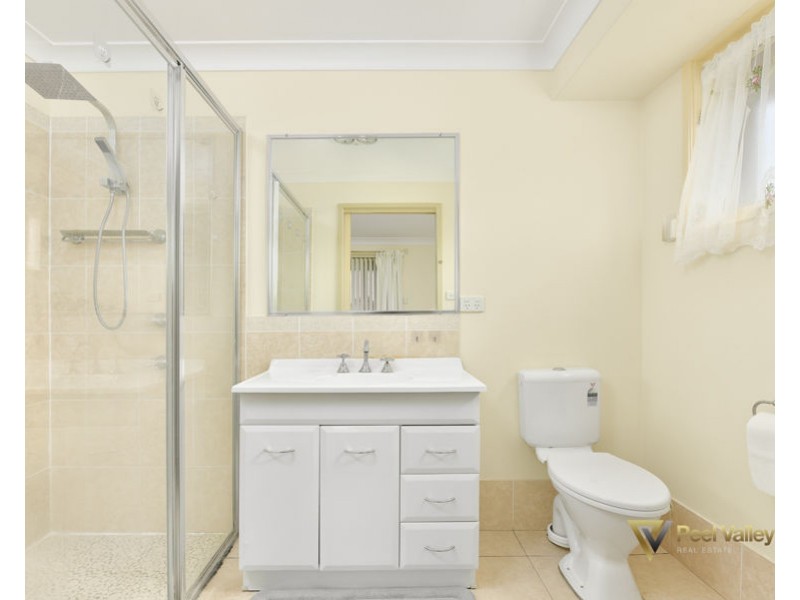 18 Warburton Drive Westdale, Tamworth NSW 2340