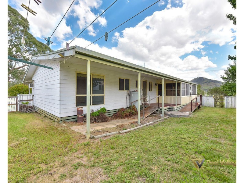 2 Gill Street, Nundle NSW 2340