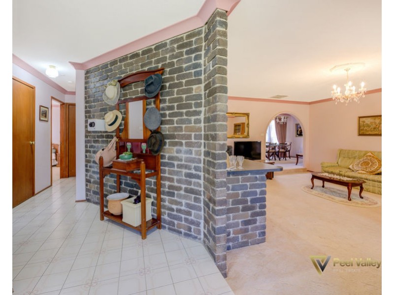 5 The Mews, Tamworth NSW 2340