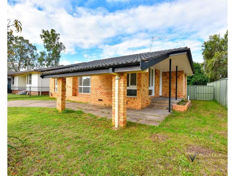 17 Quinn Street West, Tamworth NSW 2340