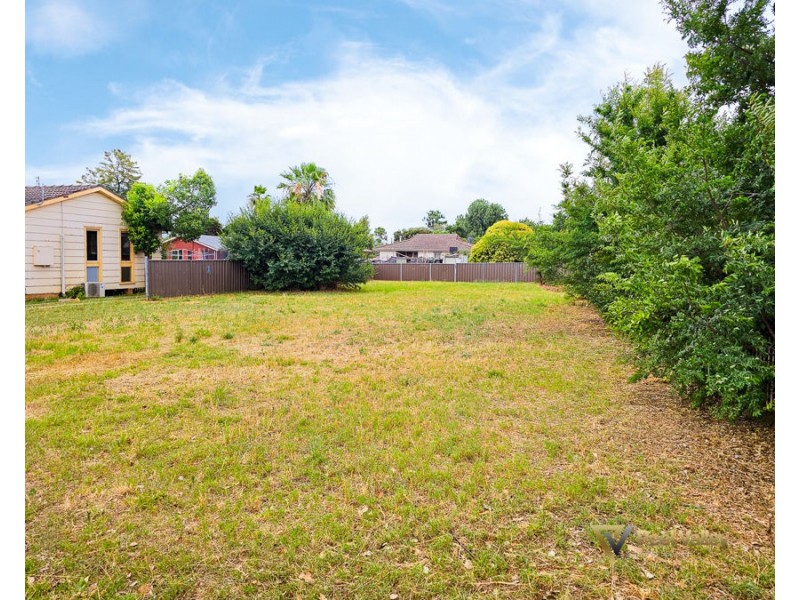 9 Green Street West, Tamworth NSW 2340