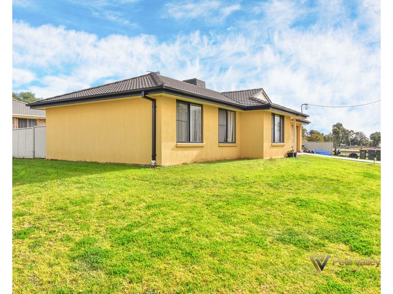 87 Evans Street Westdale, Tamworth NSW 2340