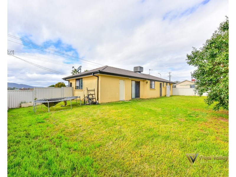 87 Evans Street Westdale, Tamworth NSW 2340