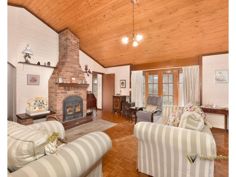 10 Gill Street, Nundle NSW 2340