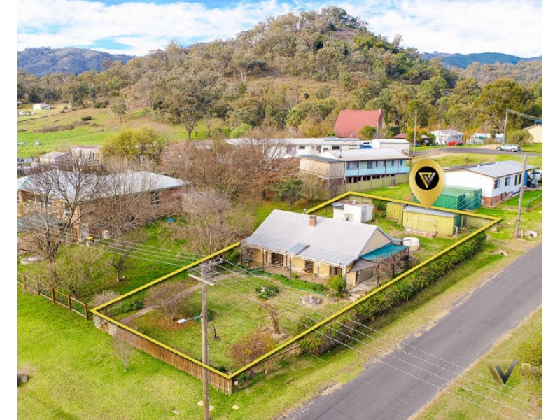 10 Gill Street, Nundle NSW 2340