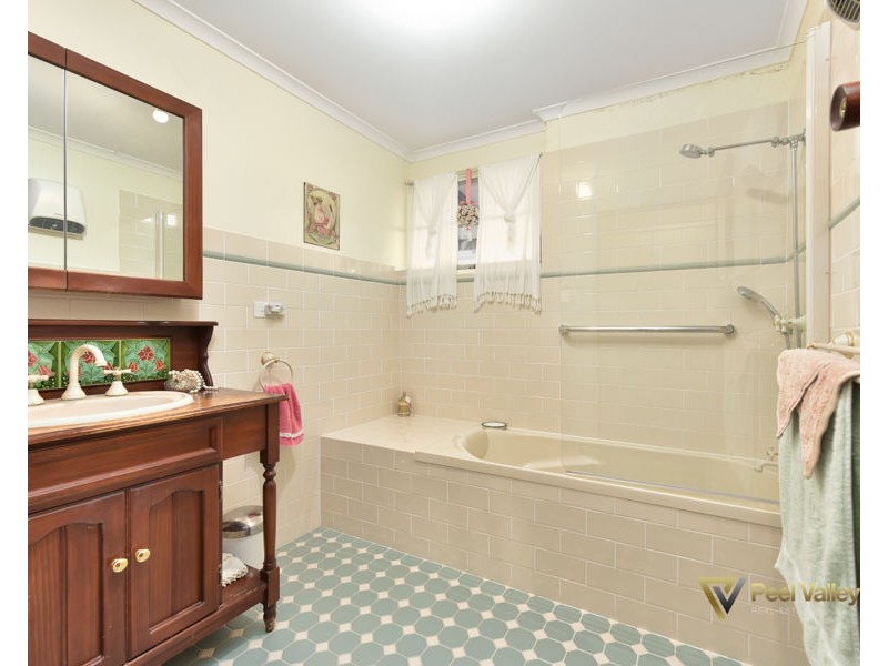 10 Gill Street, Nundle NSW 2340