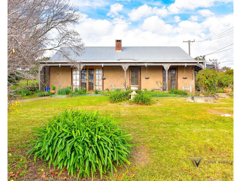 10 Gill Street, Nundle NSW 2340