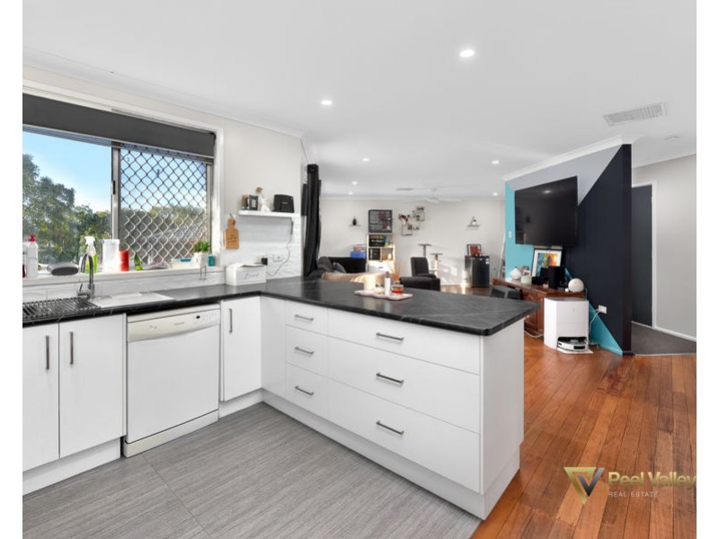 60 Kyooma Street Hillvue, Tamworth NSW 2340