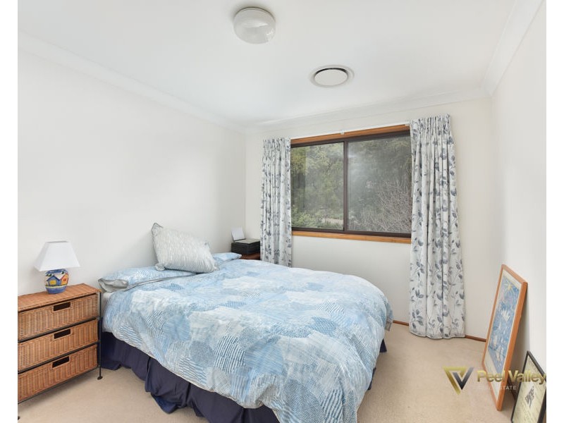 12 Woodburn Way East, Tamworth NSW 2340