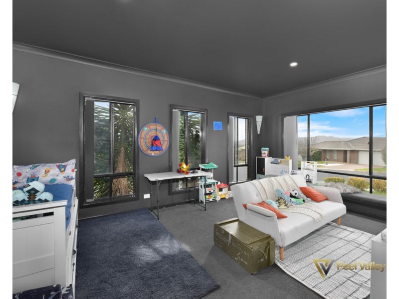 21 Falcon Drive Calala, Tamworth NSW 2340