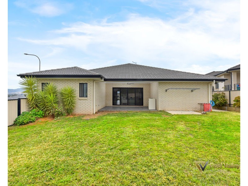 21 Falcon Drive Calala, Tamworth NSW 2340