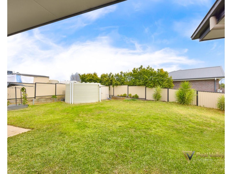 21 Falcon Drive Calala, Tamworth NSW 2340
