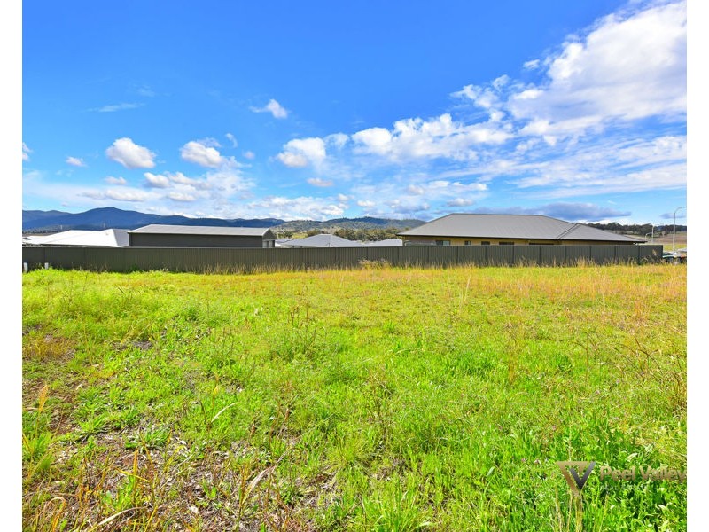 45 Evesham Circuit, Tamworth NSW 2340