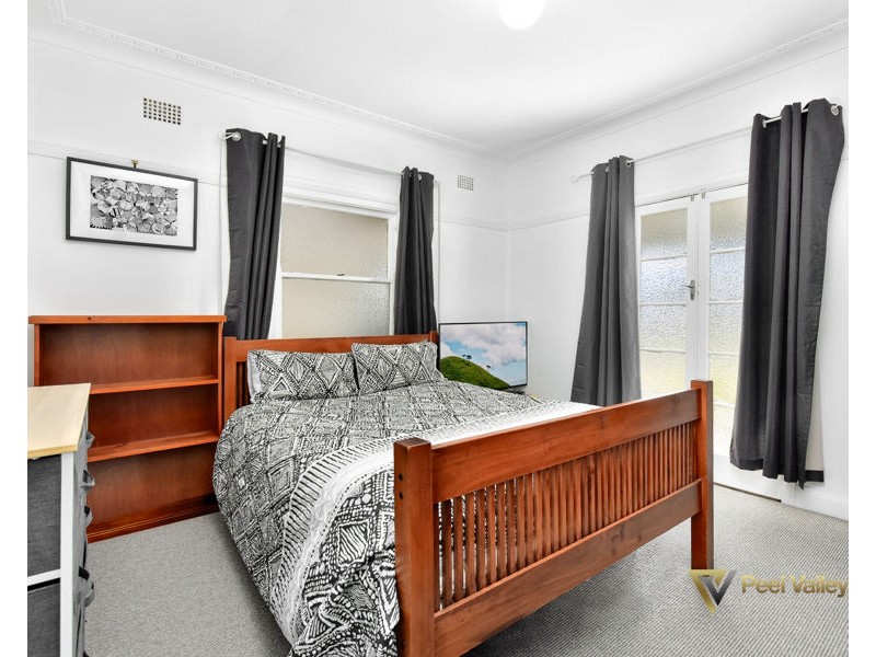 129 Piper Street, Tamworth NSW 2340