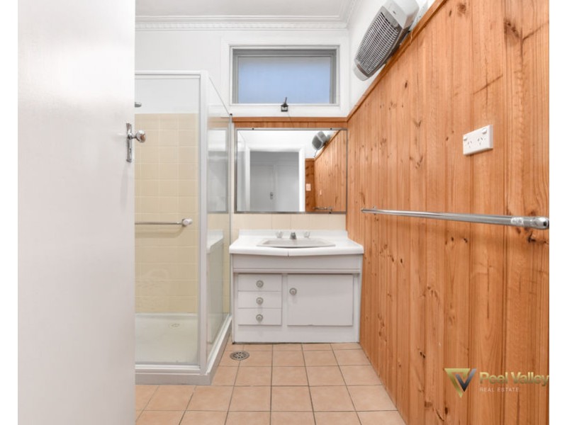 129 Piper Street, Tamworth NSW 2340