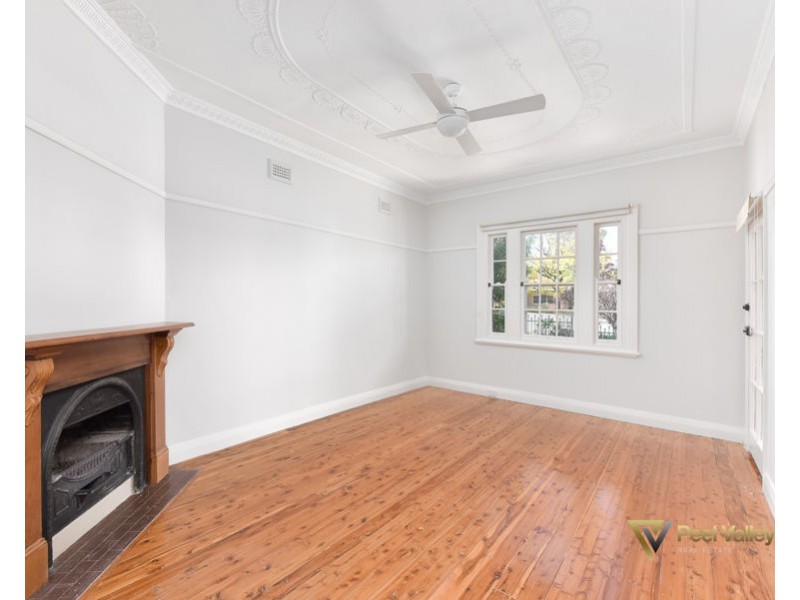 50 Roderick Street, Tamworth NSW 2340