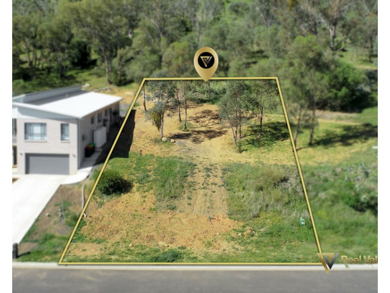 66 Valley Drive, Tamworth NSW 2340