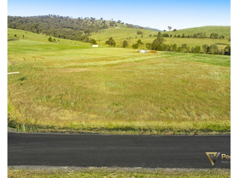 16 Premiers Street, Tamworth NSW 2340