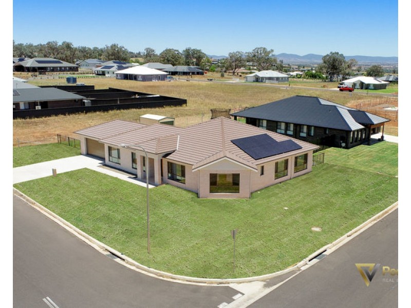 23 Fairymartin Lane, Tamworth NSW 2340