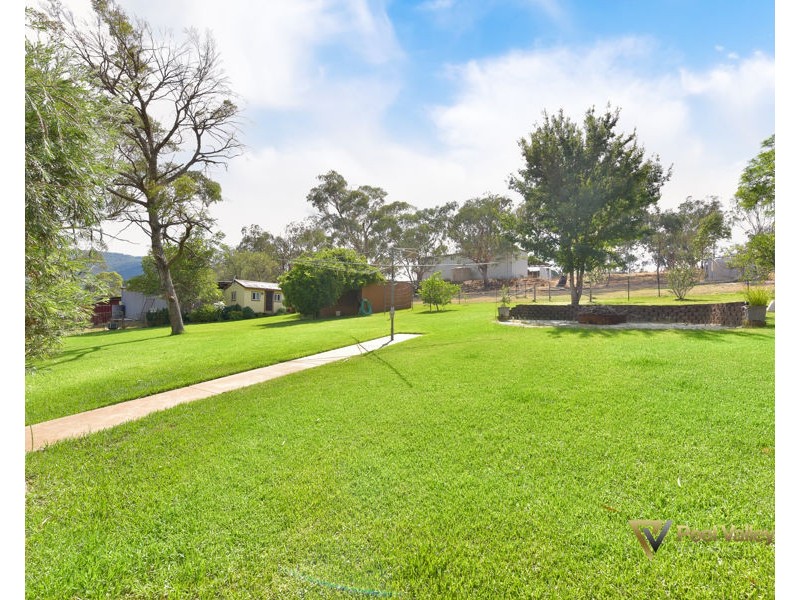 74 Martins Lane, Tamworth NSW 2340