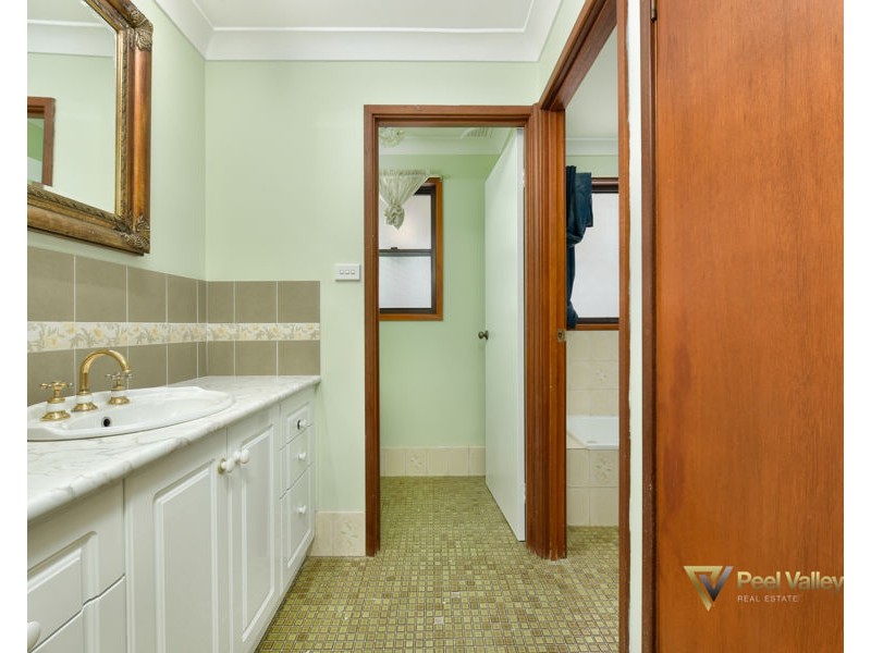 16 Kurrajong Street, Tamworth NSW 2340