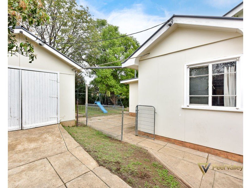 107 Robert Street, Tamworth NSW 2340