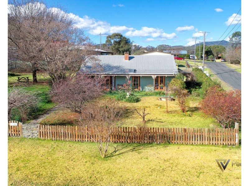 10 Gill Street, Nundle NSW 2340