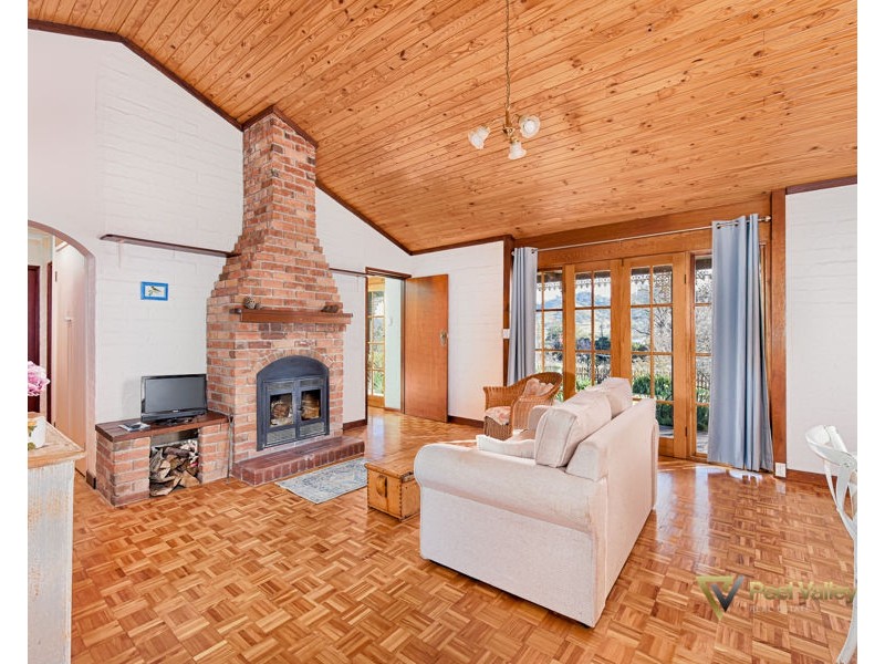 10 Gill Street, Nundle NSW 2340