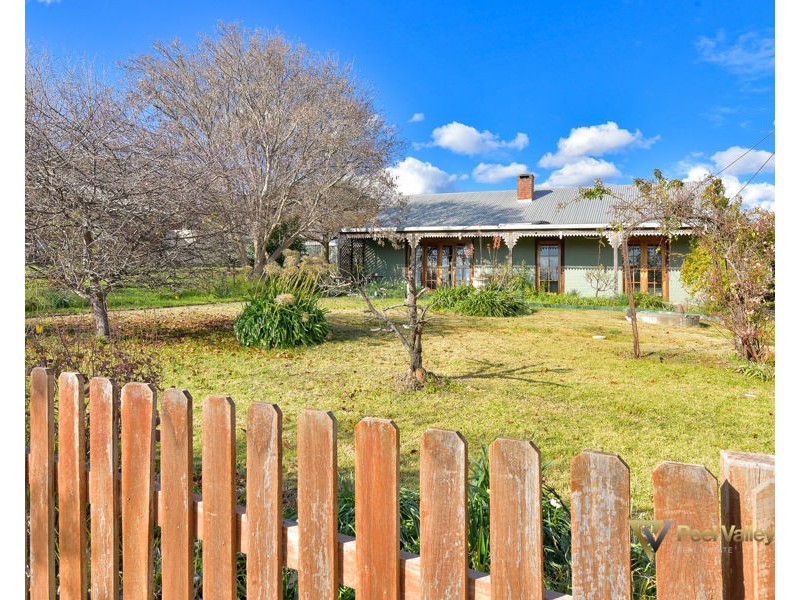 10 Gill Street, Nundle NSW 2340