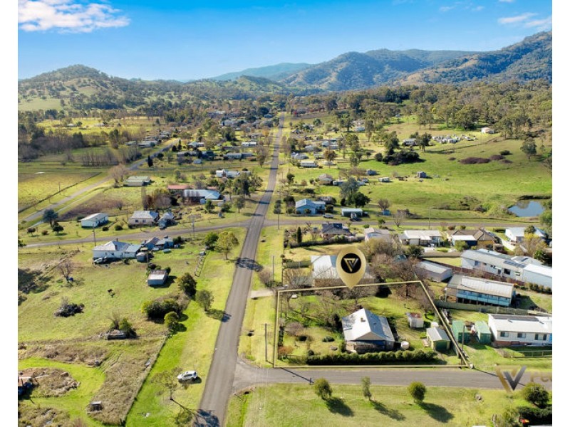 10 Gill Street, Nundle NSW 2340