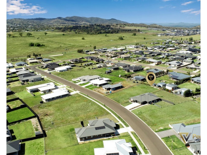 17 Kestral Street, Tamworth NSW 2340