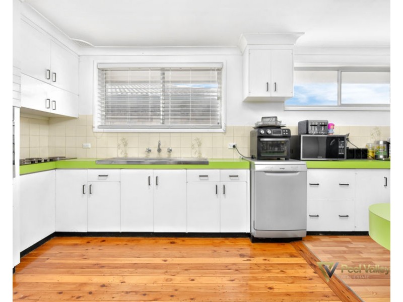 7 Brolga Crescent, Oxley Vale NSW 2340