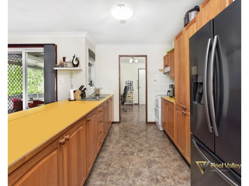 2 Eucalypt Avenue, Tamworth NSW 2340