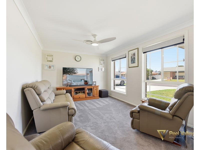 9 Banks Street, Tamworth NSW 2340