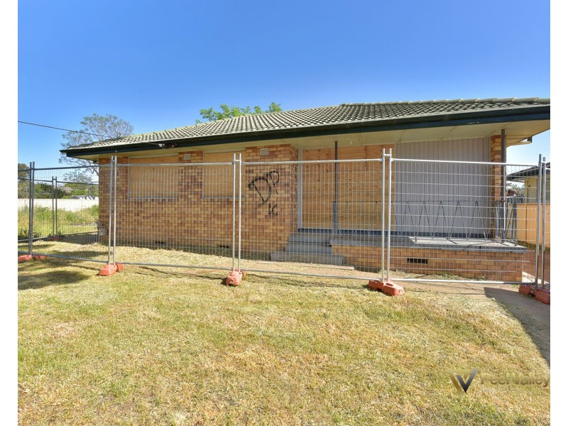 20 Bourne Street, Tamworth NSW 2340