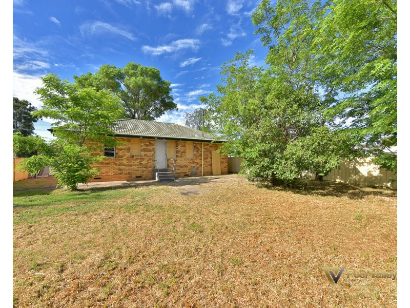 20 Bourne Street, Tamworth NSW 2340