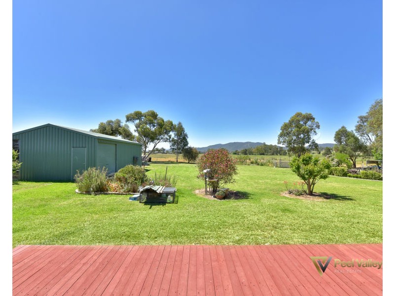 523 Burgmanns Lane, Tamworth NSW 2340
