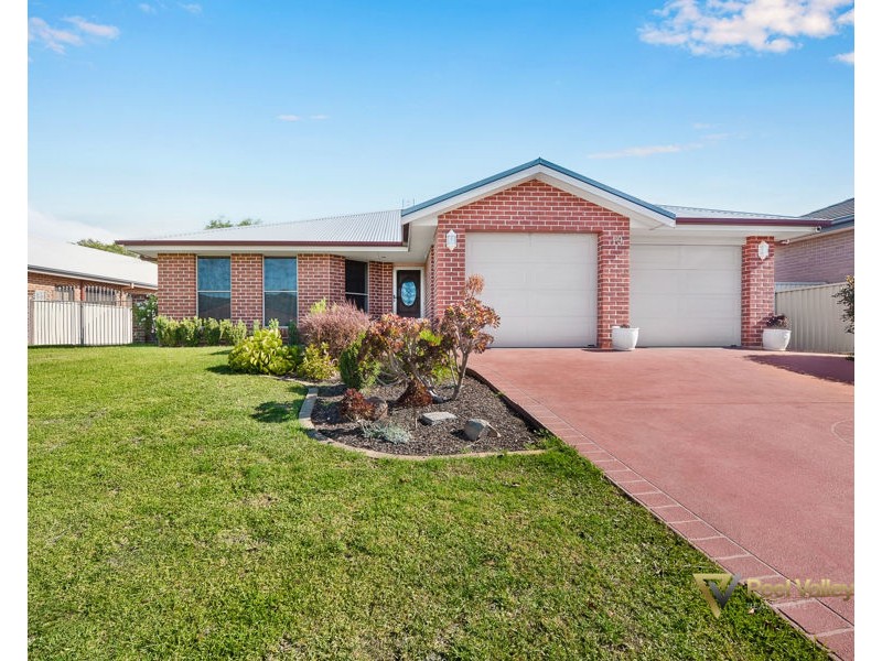 19 Warrah Drive, Calala, Tamworth NSW 2340