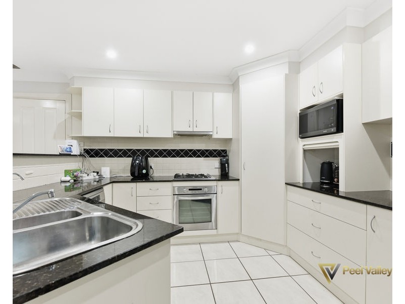 19 Warrah Drive, Calala, Tamworth NSW 2340