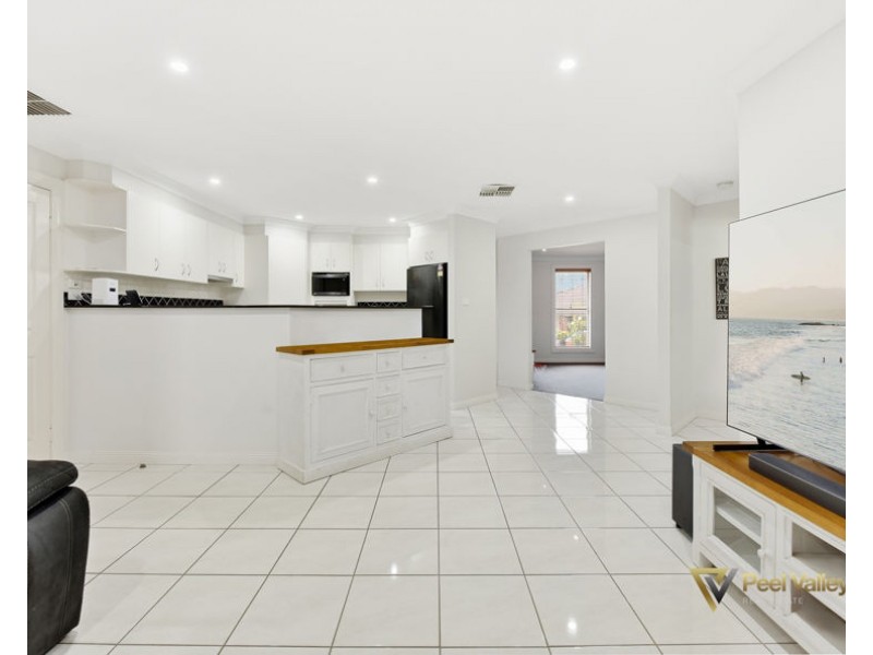 19 Warrah Drive, Calala, Tamworth NSW 2340