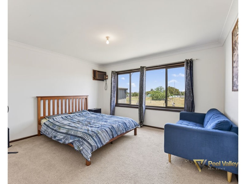 1A Warwick Road, Tamworth NSW 2340