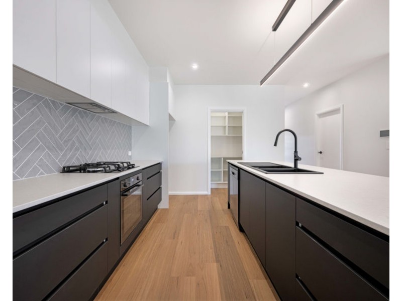 20 Currawong Drive, Tamworth NSW 2340