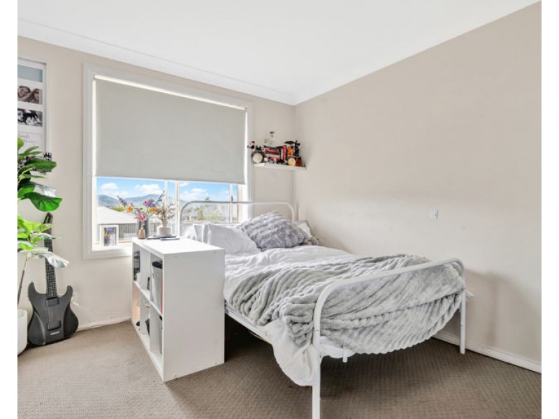 8 Barber Street, Kootingal NSW 2352