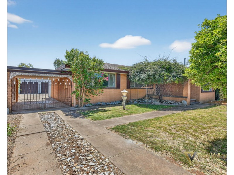 11 Kurrawan Street, Tamworth NSW 2340