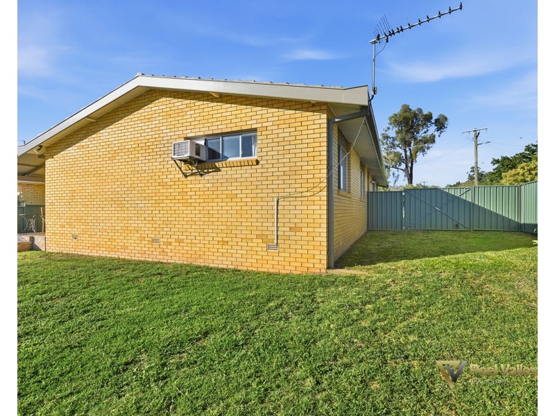 15 Gladys Street, Tamworth NSW 2340