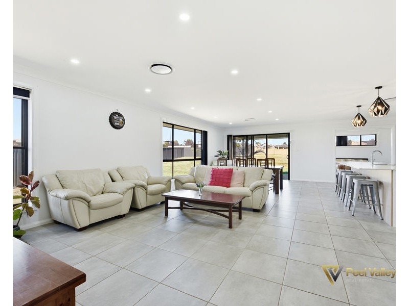 31 Evesham Circuit, Tamworth NSW 2340