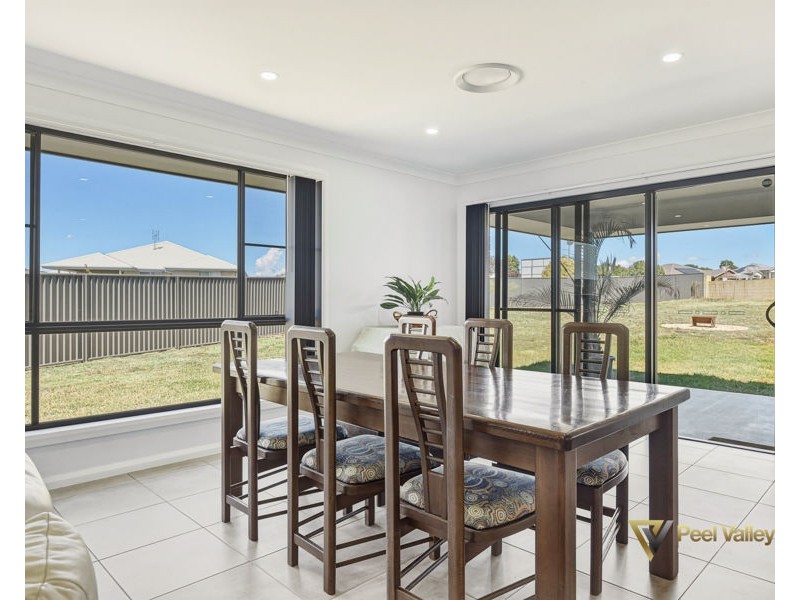 31 Evesham Circuit, Tamworth NSW 2340