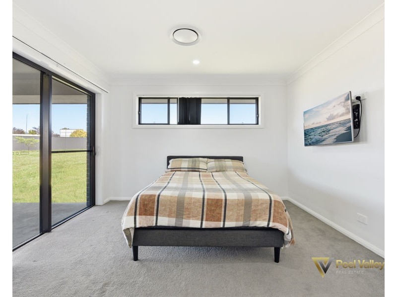 31 Evesham Circuit, Tamworth NSW 2340