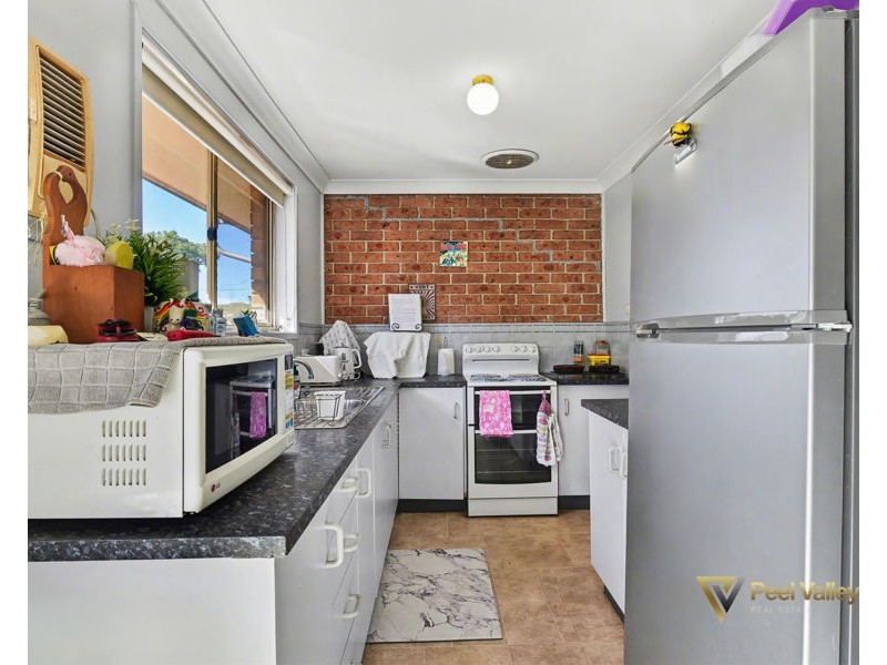 Unit 1 & Unit 2 24 Nancy Street, Tamworth NSW 2340